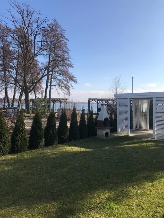 Drewniany Domek Nad Miedwiem Morzyczyn  Kültér fotó